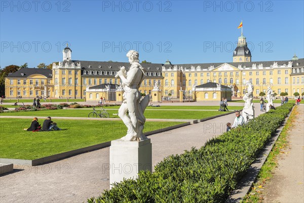 Karlsruhe Palace with Palace Square