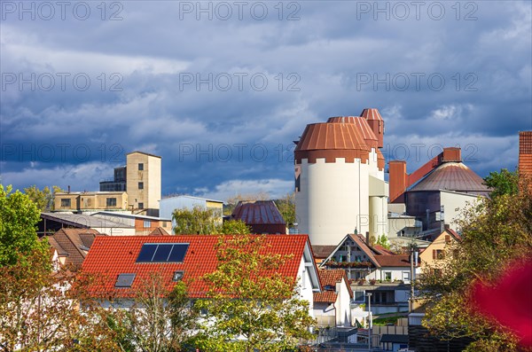 Silo and factory architecture