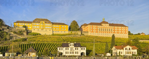 View of the lakeside promenade and the Meersburg State Winery