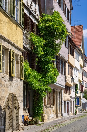 Street scene without people on the Neckahalde in the old town