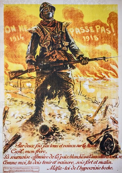 Vintage WWI propaganda poster showing French soldier from the First World War One defending France