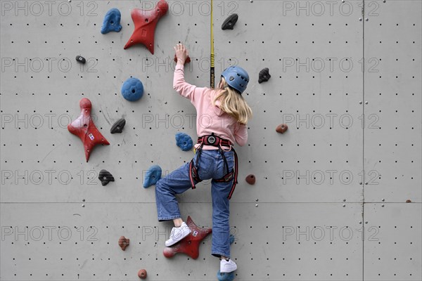 Outdoor Climbing Wall Teen