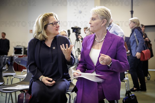 (L-R) Svenja Schulze, Federal Minister for Economic Cooperation and Development, and Cindy McCain, Executive Director World Food Programme (WFP), appear for a joint press conference on the commitment to combat the global hunger crisis at the Federal Ministry for Economic Cooperation and Development. Berlin, 25.05.2023., Berlin, Germany, Europe