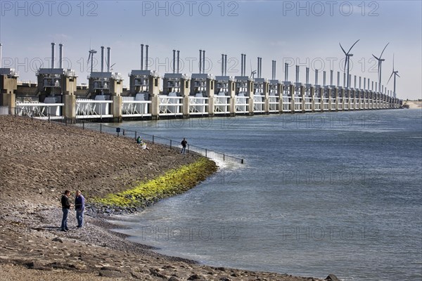 Storm flood barrier