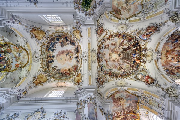 Ceiling frescoes