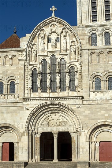 Vezelay labelled les Plus Beaux Villages de France. Facade of basilica St Mary Magdalene.Unesco World heritage. Morvan regional natural park. Via Lemovicensis way to Santiago de Compostela. Yonne department. Bourgogne Franche Comte. France