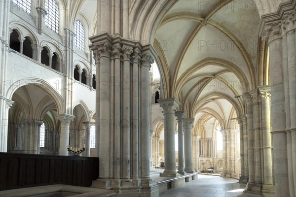 Vezelay labelled les Plus Beaux Villages de France. Architectural details of the nave of Basilica St Mary Magdalene.Unesco World heritage. Morvan regional natural park. Via Lemovicensis way to Santiago de Compostela. Yonne department. Bourgogne Franche Comte. France