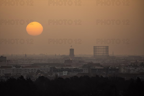 Sunrise over Schoeneberg with the town hall