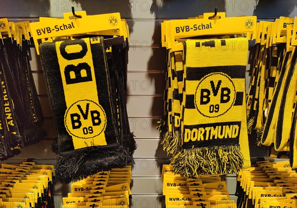 Fan article BVB scarf in a fan shop of Borussia Dortmund