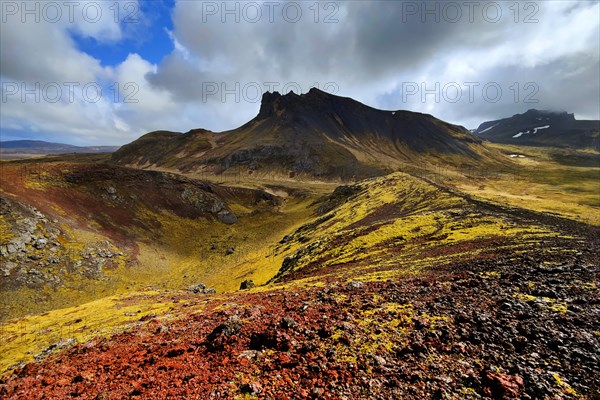 Raudholl crater