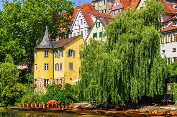 Hoelderlinturm and Stocherkaehne as part of the ensemble of the historic Neckar front