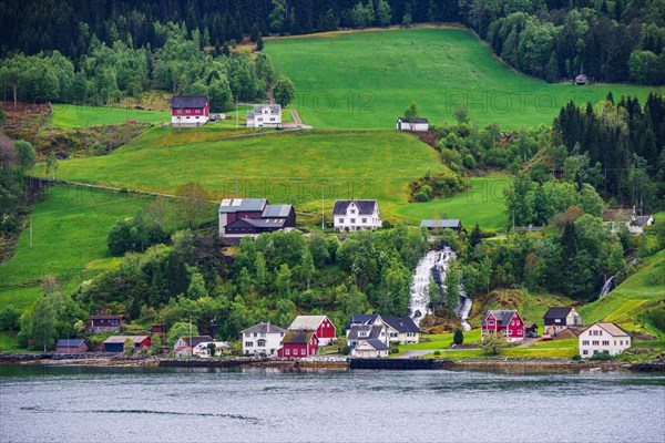 Mountains and Fiord to Olden