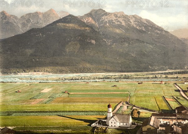 Wallgau with the Schottlkarspitze