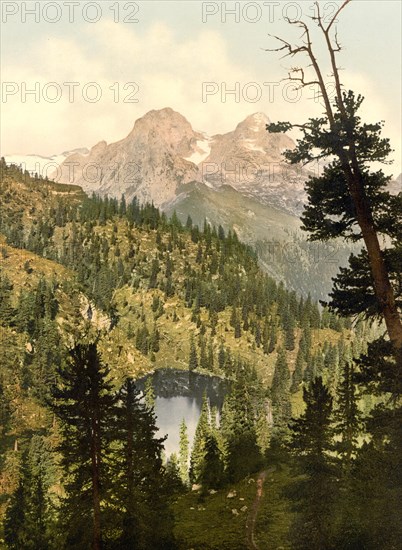 The Schachen and the Schachensee in the Wetterstein Mountains