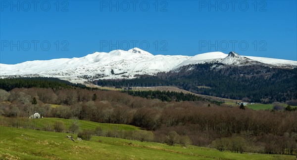 Sancy massif in winter