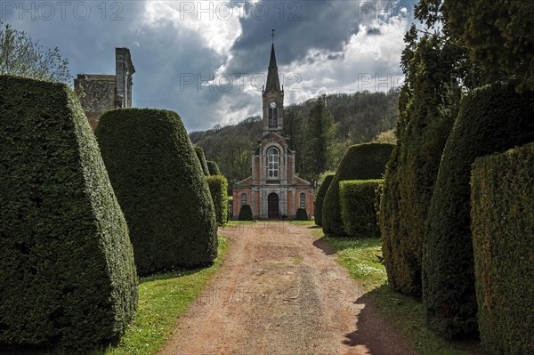 Saint Joseph Church of the former Aulne Abbey