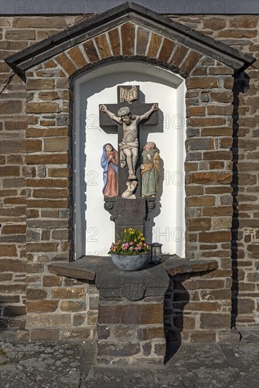 Historic wayside shrine from 1743