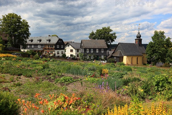 Multiple gold medal winner in the competition Unser Dorf soll schöner werden