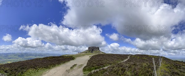 Summit panorama with Jubilee Tower