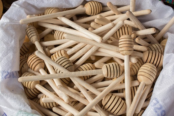 Set of honey dippers made of wood