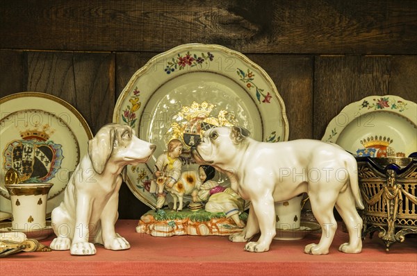 Porcelain dogs