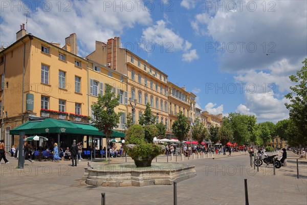 Famous Cours Mirabeau Boulevard with ornamental fountain for strolling