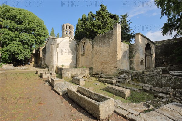 St-Honorat church and sarcophagi