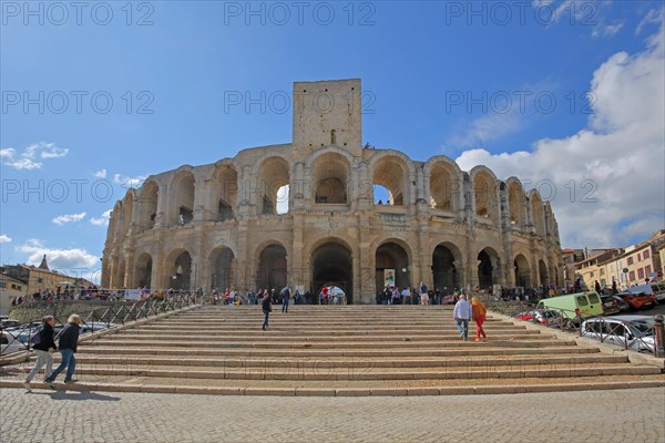 Amphithéâtre and people