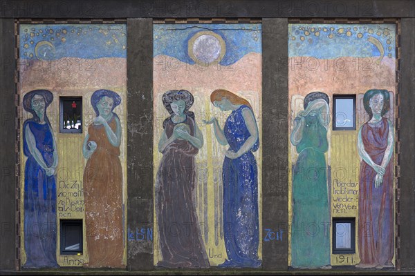 Art Nouveau mural by the German painter William Straube