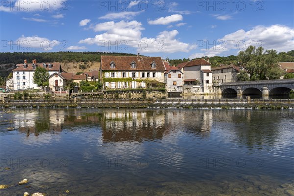 Quingey and the River Loue