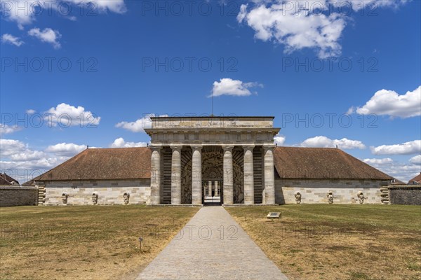 Portal building to the saltworks