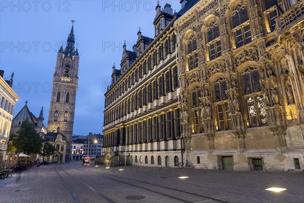 Evening atmosphere in the pedestrian zone