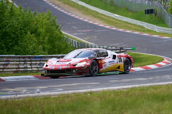 The Ferrari 296 GT3 of the Frikadelli Racing team with Earl Bamber