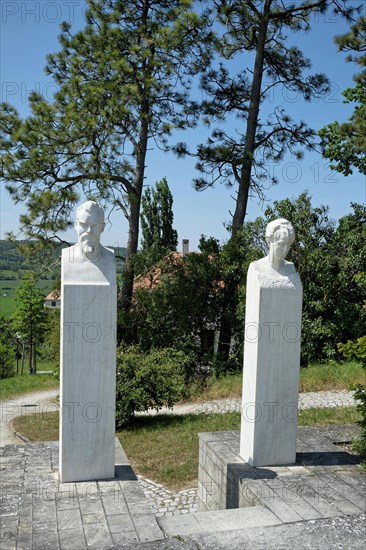 Marble herms showing Max Klinger and his woman Gertrud