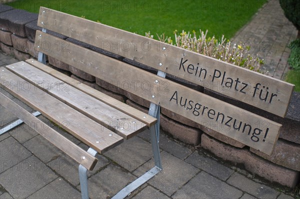 Bench with inscription Kein Platz fuer Ausgrenzung