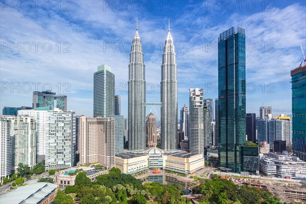 Petronas Twin Towers Skyscrapers KLCC Skyline of Kuala Lumpur