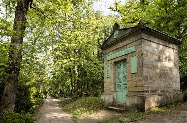 Gravesite of Eleonore Maximiliane Ottilie Louise Countess Henckel von Donnersmarck