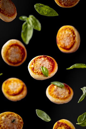 Mini pizzas