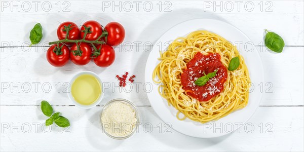 Spaghetti eat Italian pasta lunch dish with tomato sauce from above Panorama in Stuttgart