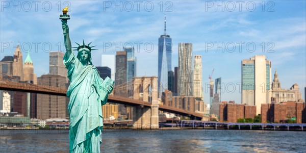 New York City Manhattan skyline with Statue of Liberty