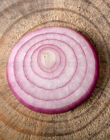 Sliced onion rings and onion slices on the background