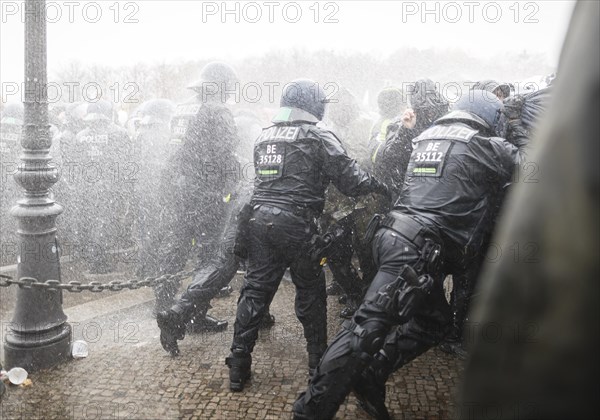 Police action against the demonstration against the reformed Infection Protection Act by Corona sceptics