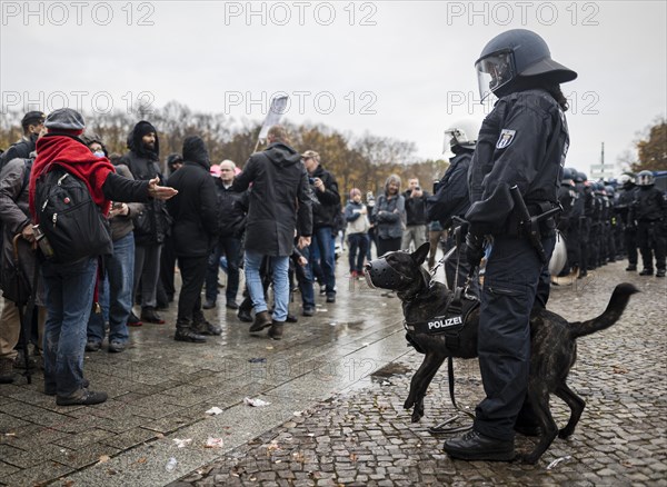 Demonstrators protest against the reform of the infection protection law