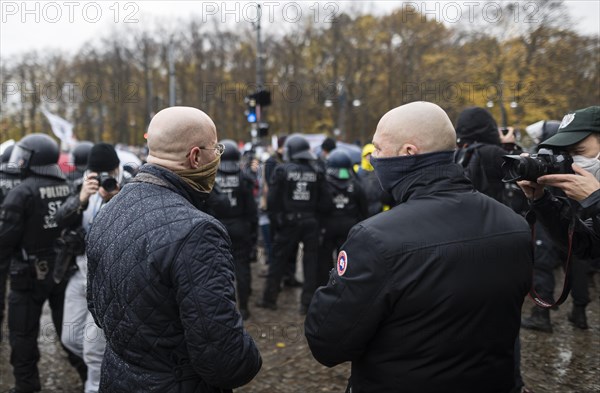 Demonstrators protest against the reform of the infection protection law