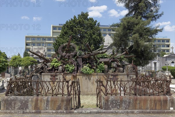 Grave monument in honour of the victims of the 1988 Baquet Theatre fire