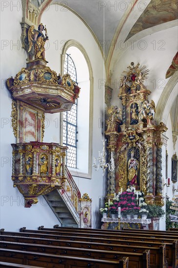 Pulpit and side altar