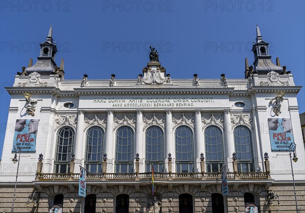 Theatre des Westens