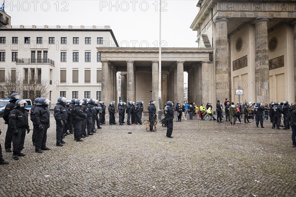 Police action against the demonstration against the reformed Infection Protection Act by Corona sceptics