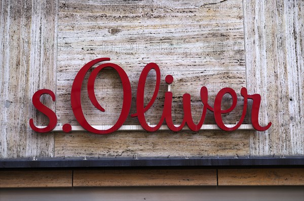 S.Oliver Brand Store