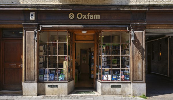 Traditional bookshop in Marketstreet